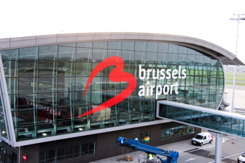 brussels-airport_new-logo-on-building